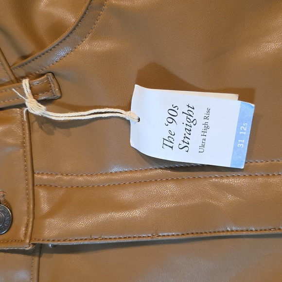 Abercrombie & Fitch - The 90's Straight Ultra High Rise Vegan Leather Pants. NWT - Picture 4 of 6